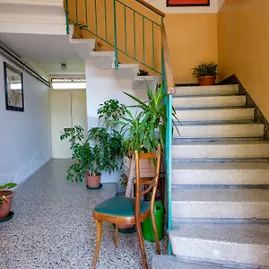 la-casa-imperfetta.hotelinveneto.com/