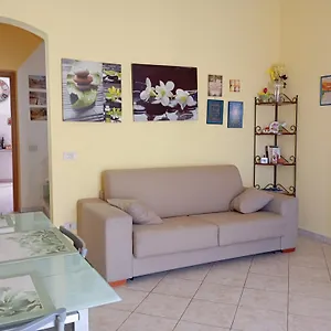 Appartamento A Casa Di Stè - Vicino Aeroporto Falcone Borsellino Carini